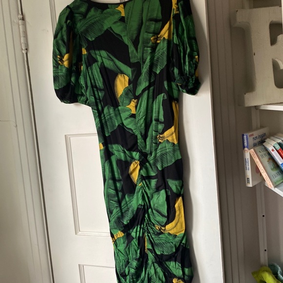 Ganni dress with banana print size 38 brand new - Picture 5 of 5